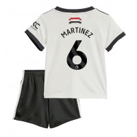 Manchester United Lisandro Martinez #6 Fußballbekleidung 3rd trikot Kinder 2024-25 Kurzarm (+ kurze hosen)